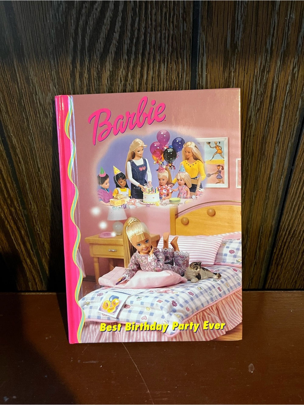 Barbie: Best birthday party ever Barbie & friends book club Clair